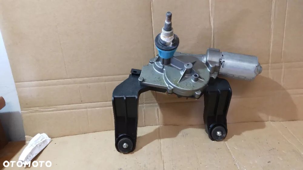 # SILNICZEK WYCIERACZKI TYŁ KIA CEED I KOMBI nr 98700-1H500 - 3