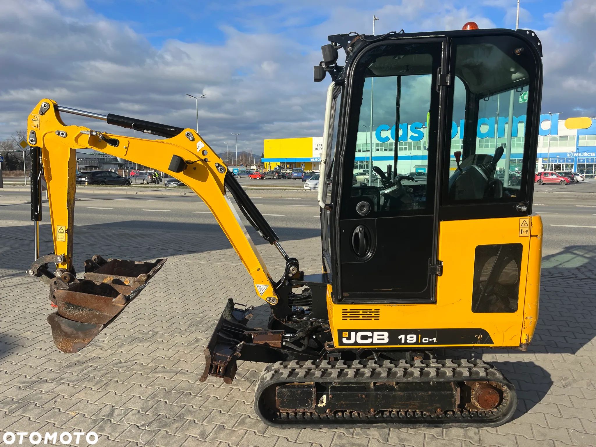 JCB 19C-1 - 1