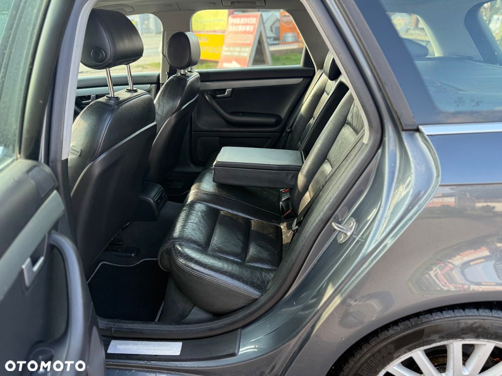 Audi A4 Avant 3.0 TDI quattro - 13