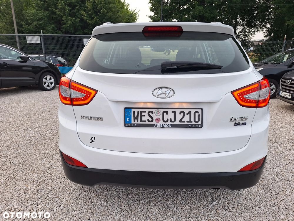 Hyundai ix35 1.6 2WD blue Trend - 11