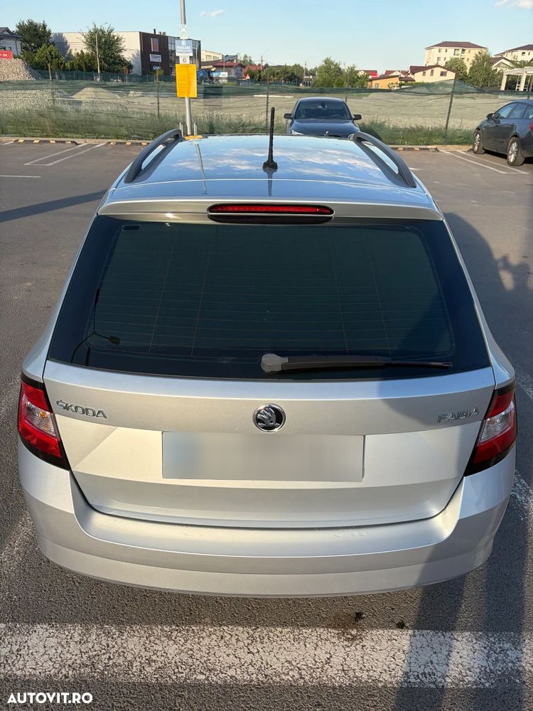 Skoda Fabia 1.0 TSI Ambition - 6