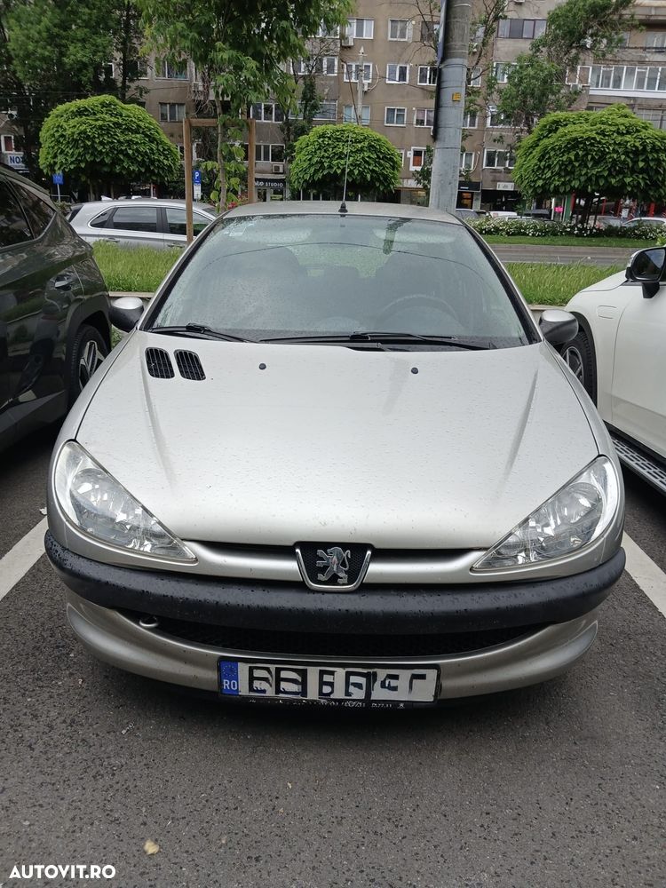 Peugeot 206 - 1