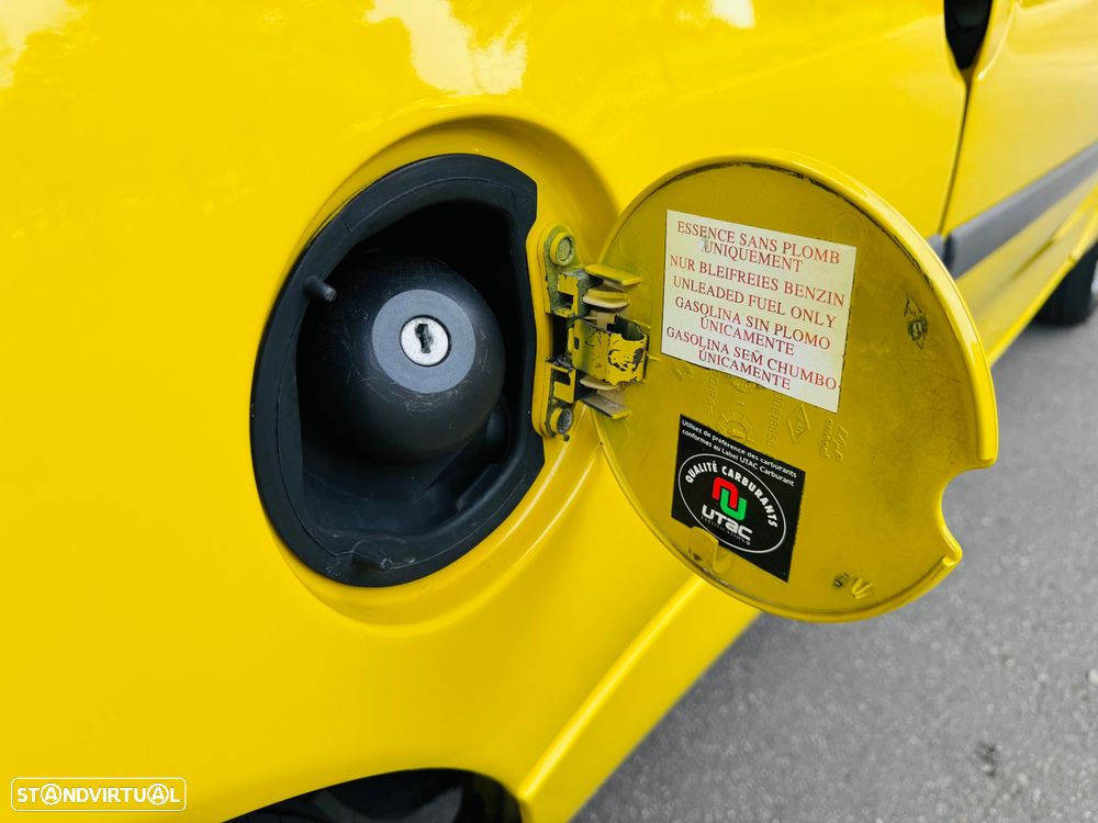 Renault Twingo 1.2 - 12