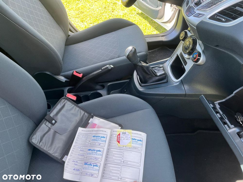 Ford Fiesta 1.25 Champions Edition - 7