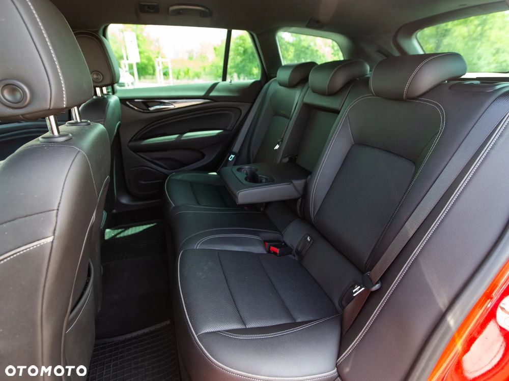 Opel Insignia 2.0 BiTurbo 4x4 Exclusive - 19