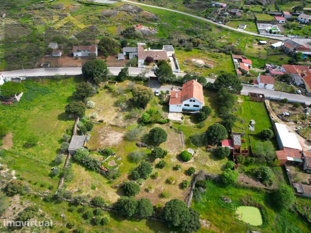 Lote de terreno para construção em Escalos de Baixo. - Grande imagem: 3/15