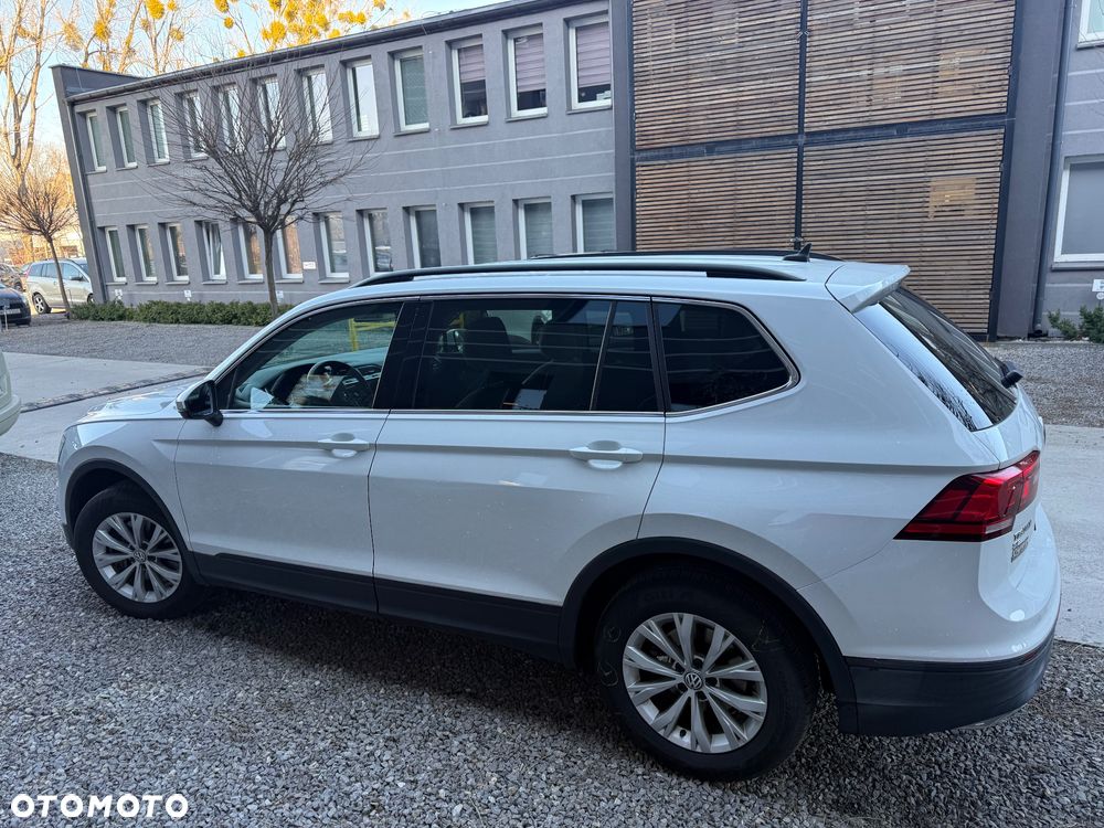 Volkswagen Tiguan Allspace 2.0 TSI 4Mot Highline DSG - 9