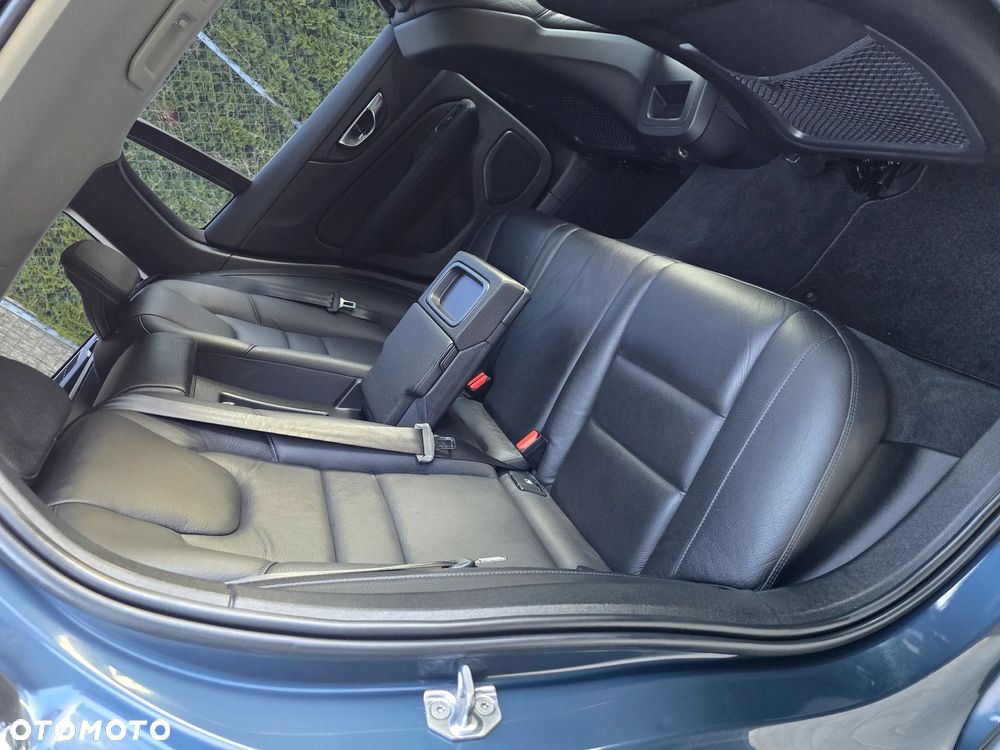 Volvo V60 - 25