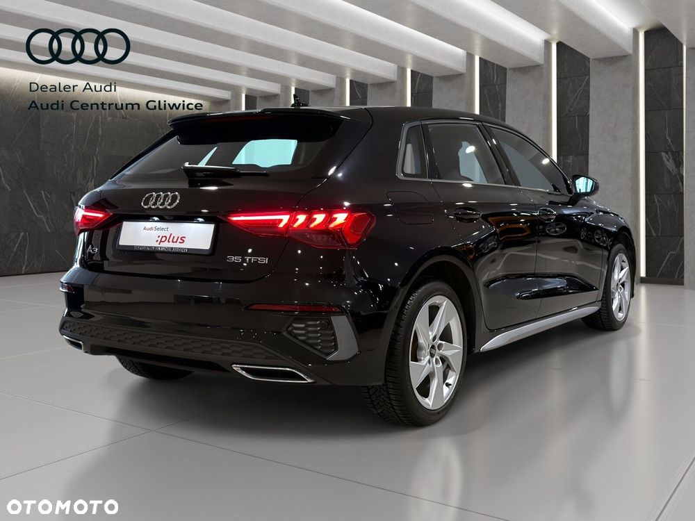 Audi A3 Sportback - 4