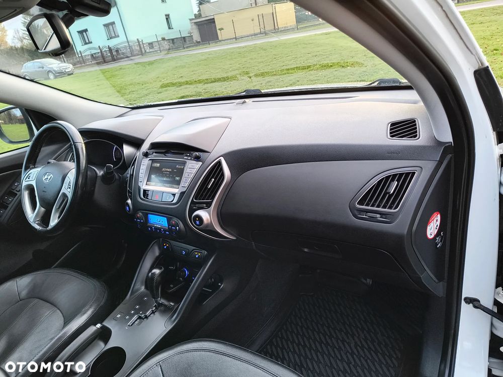 Hyundai ix35 2.0 CRDi 4WD Automatik Premium - 19