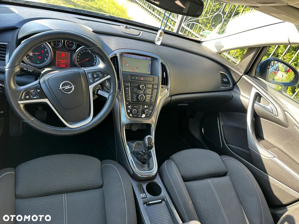 Opel Astra 1.4 Turbo Innovation - 3