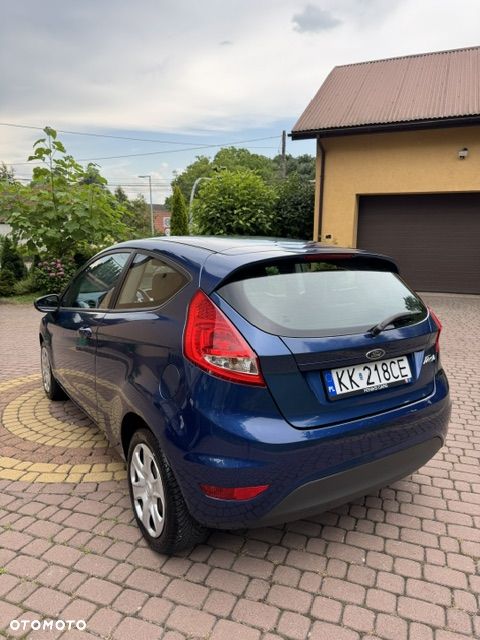 Ford Fiesta - 9