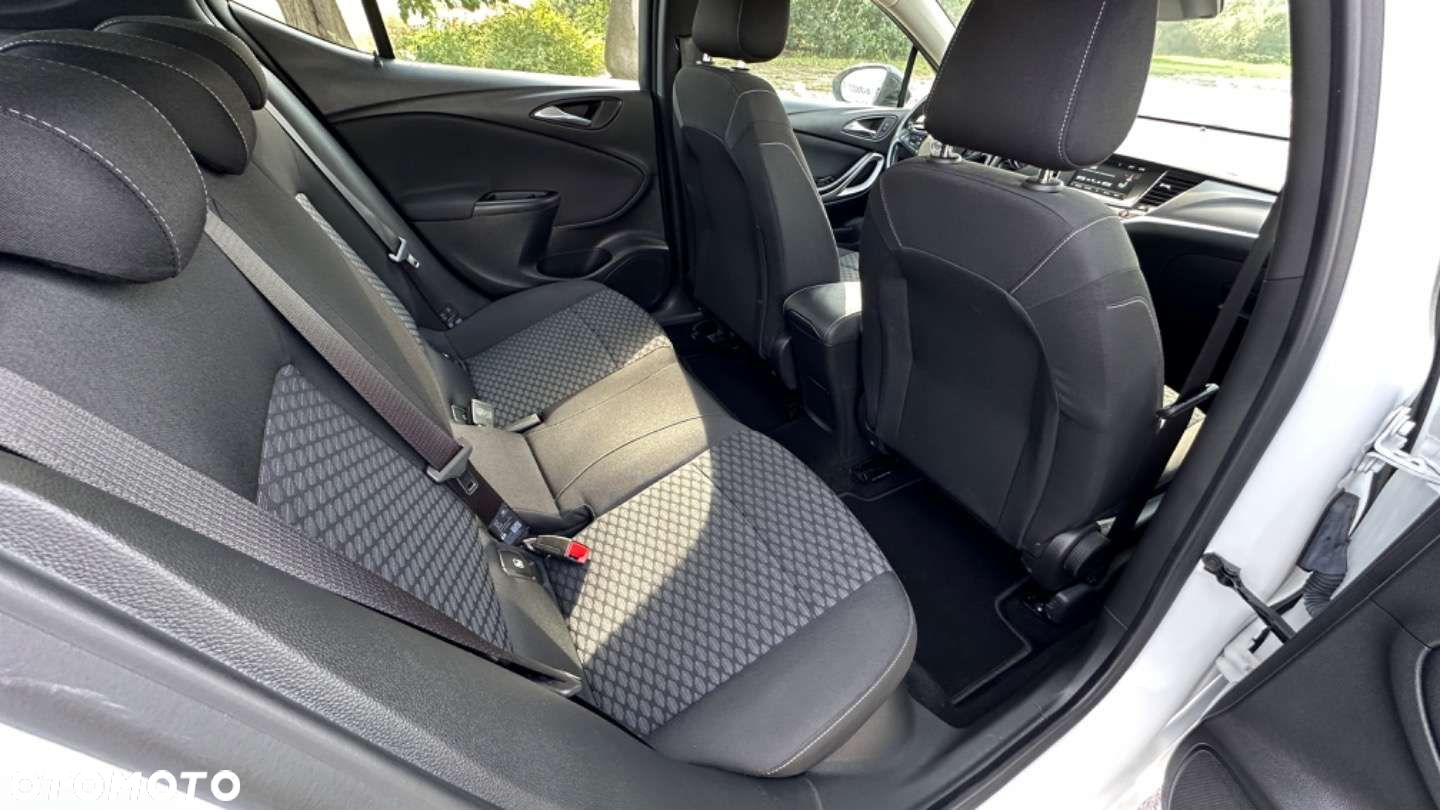 Opel Astra 1.5 D Start/Stop Ultimate - 14