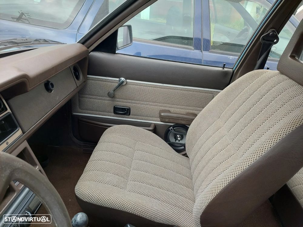 Ford Cortina - 5
