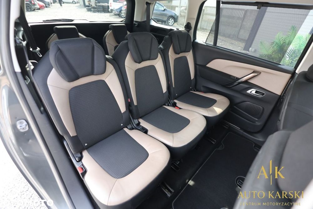 Citroën C4 Grand Picasso - 32
