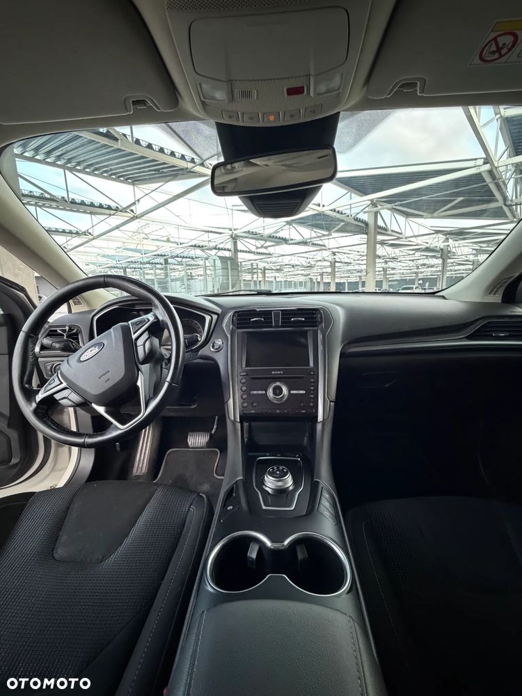 Ford Mondeo 2.0 EcoBlue Titanium - 33