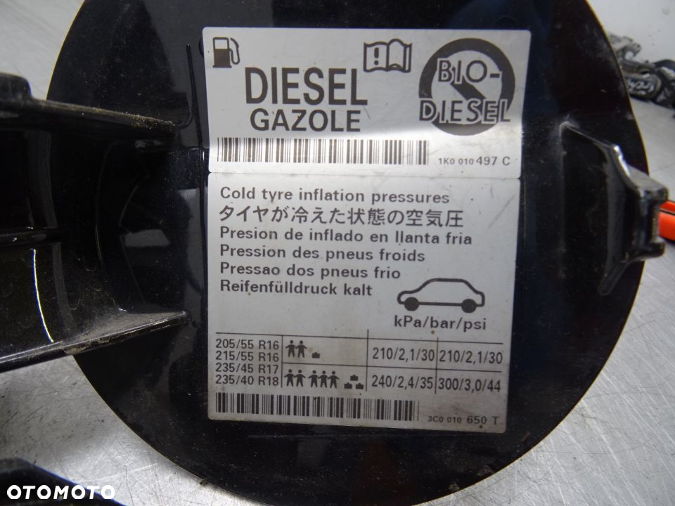 VW PASSAT B6 2.0 TDI KLAPKA WLEWU PALIWA - 6