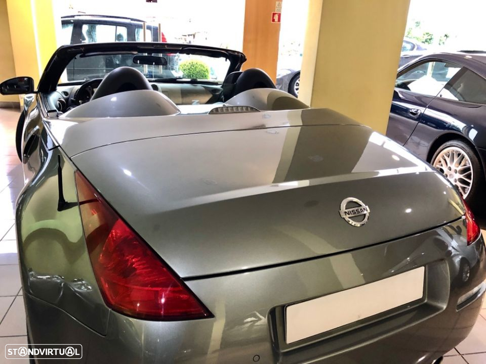 Nissan 350 Z Roadster - 30