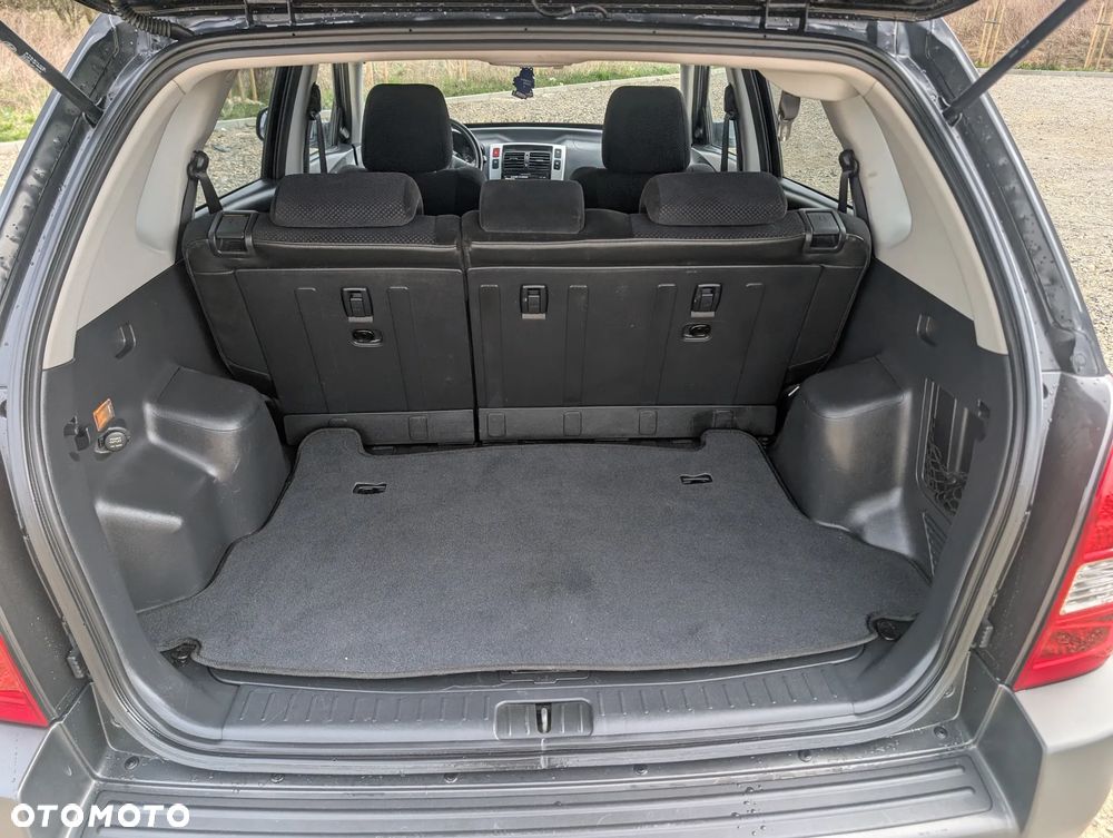 Hyundai Tucson 2.0 CRDi VGT 4WD GLS - 25