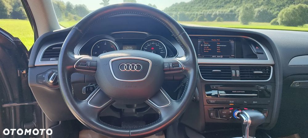 Audi A4 Avant 2.0 TDI DPF quattro S tronic Attraction - 18