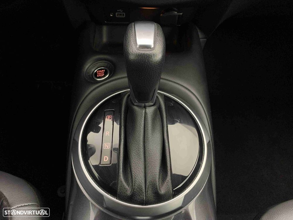 Nissan Juke 1.0 DIG-T N-Connecta NAV.+TwoTone NC - 10