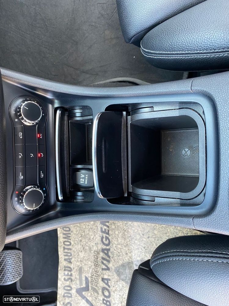 Mercedes-Benz CLA 180 - 22