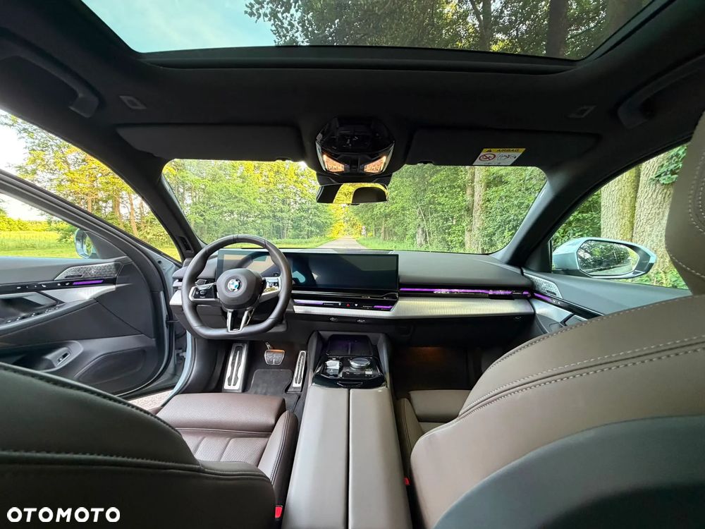 BMW Seria 5 520d mHEV M Sport - 8
