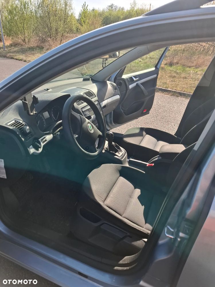 Skoda Octavia 1.6 Tour - 16