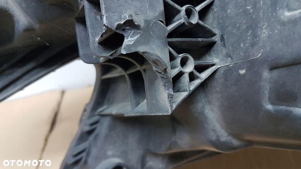 LAMPA PRZÓD PRAWA NISSAN NOTE E12 12-16 EUROPA - 13