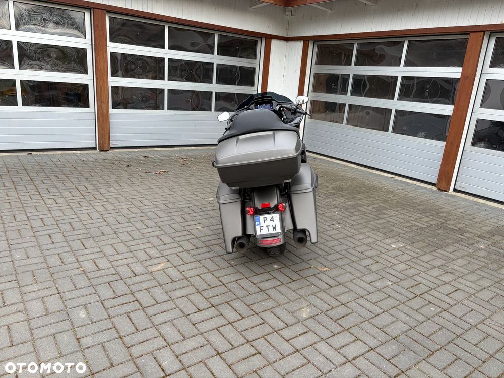 Harley-Davidson Touring Road Glide - 6