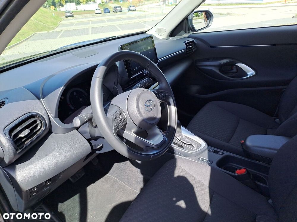 Toyota Yaris Cross Hybrid 1.5 Comfort - 31