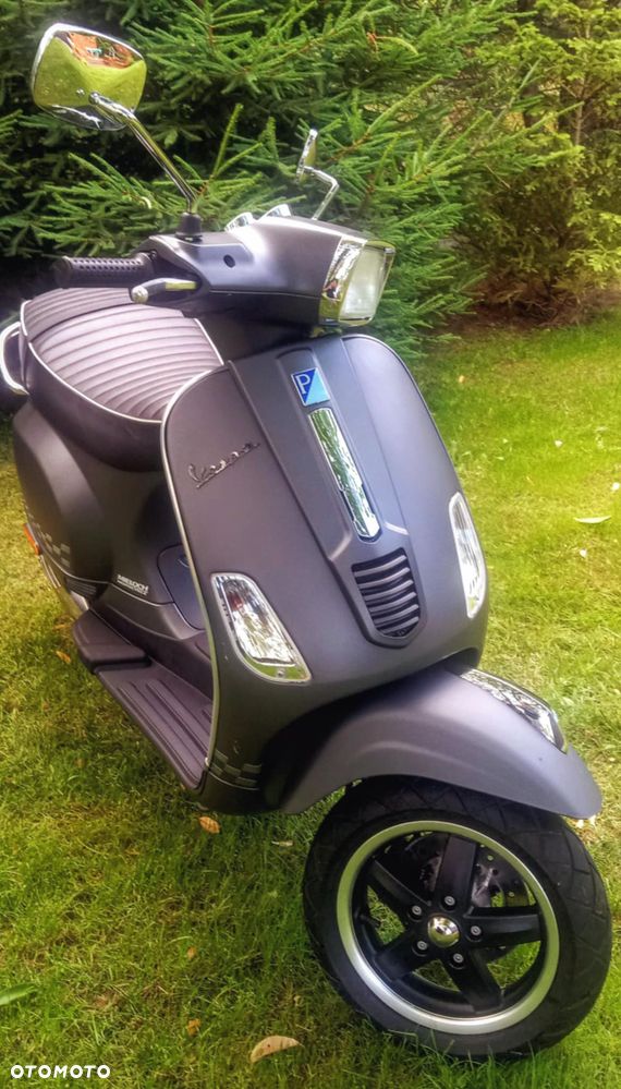 Piaggio Vespa - 1