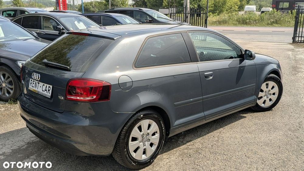 Audi A3 3-drzwiowe 1.6 TDI Ambiente - 13