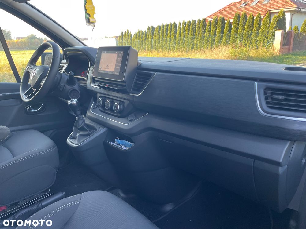 Renault Trafic 2.0 dCi Escapade - 29