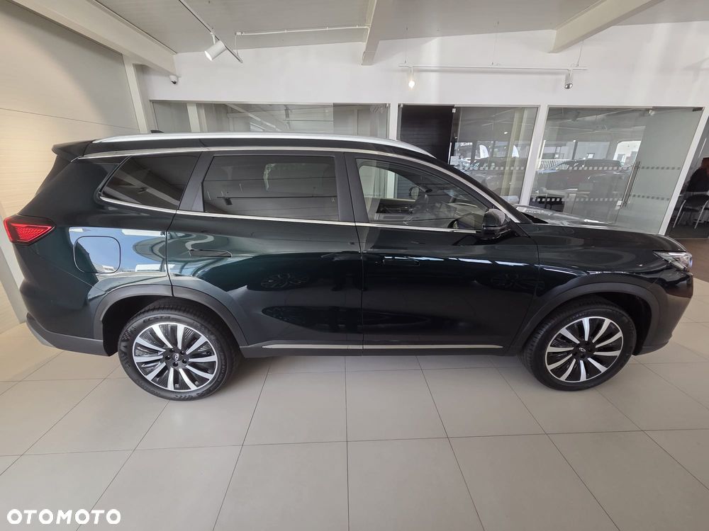 Chery Tiggo 8 1.5 T-GDI Super Hybrid Prestige DCT - 12
