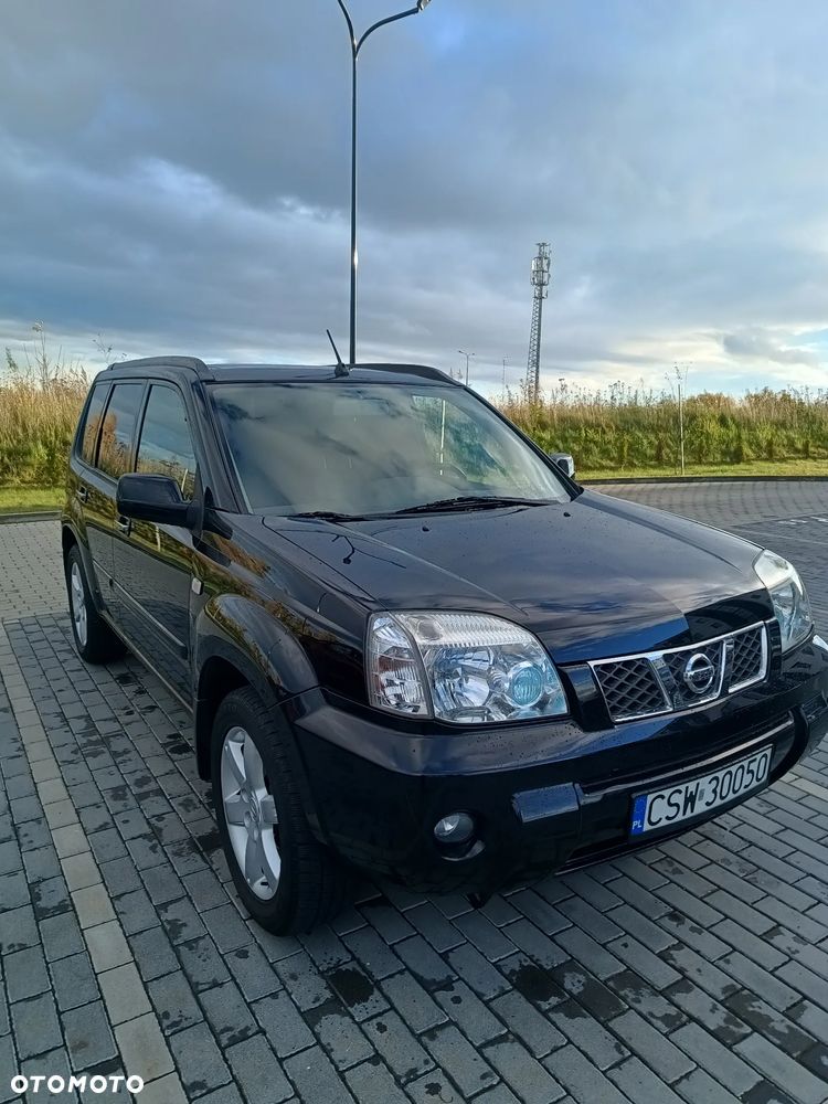 Nissan X-Trail ver-2-5-4x4-columbia - 28