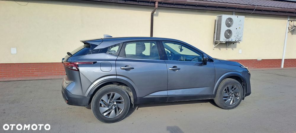 Nissan Qashqai - 11
