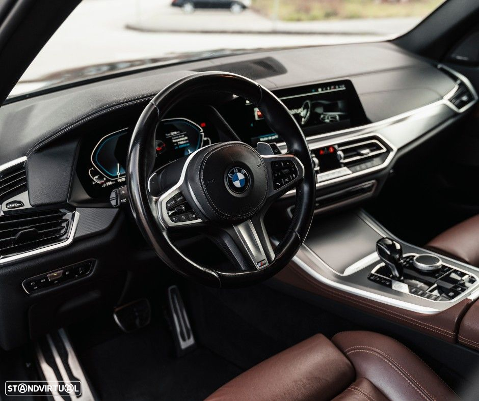 BMW X5 45 e xDrive Pack M - 11