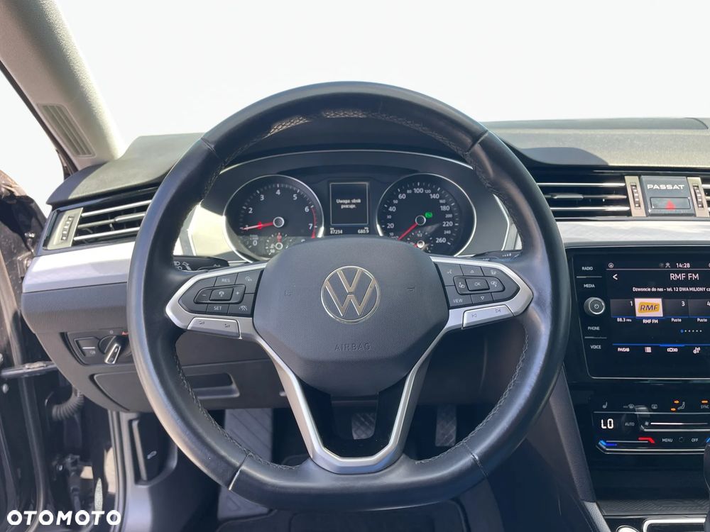 Volkswagen Passat 1.5 TSI EVO Business DSG - 11