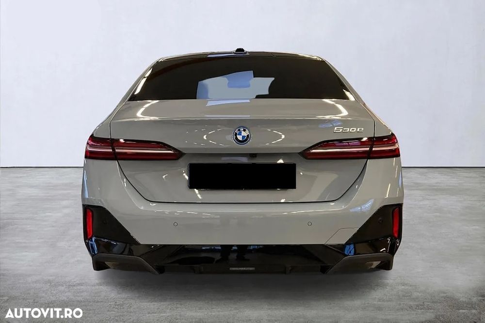 BMW Seria 5 530e AT PHEV - 6