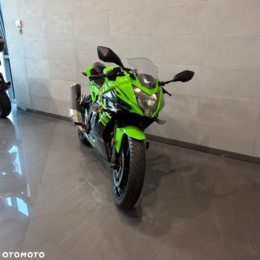 Kawasaki Ninja - 4