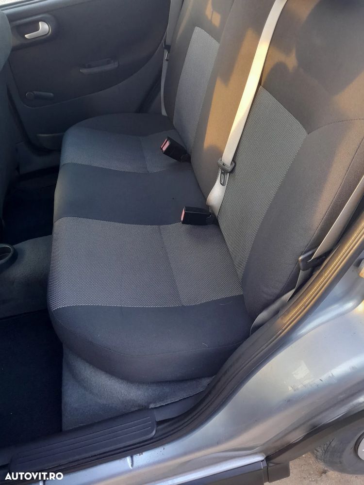 Opel Corsa - 7