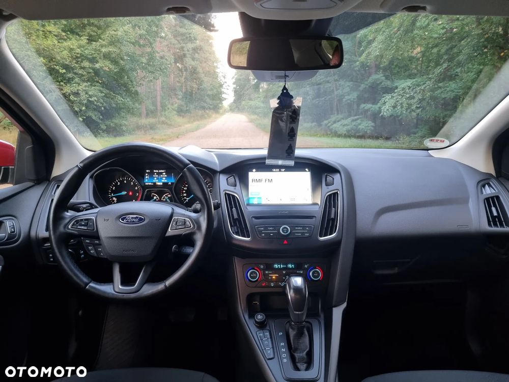 Ford Focus - 10