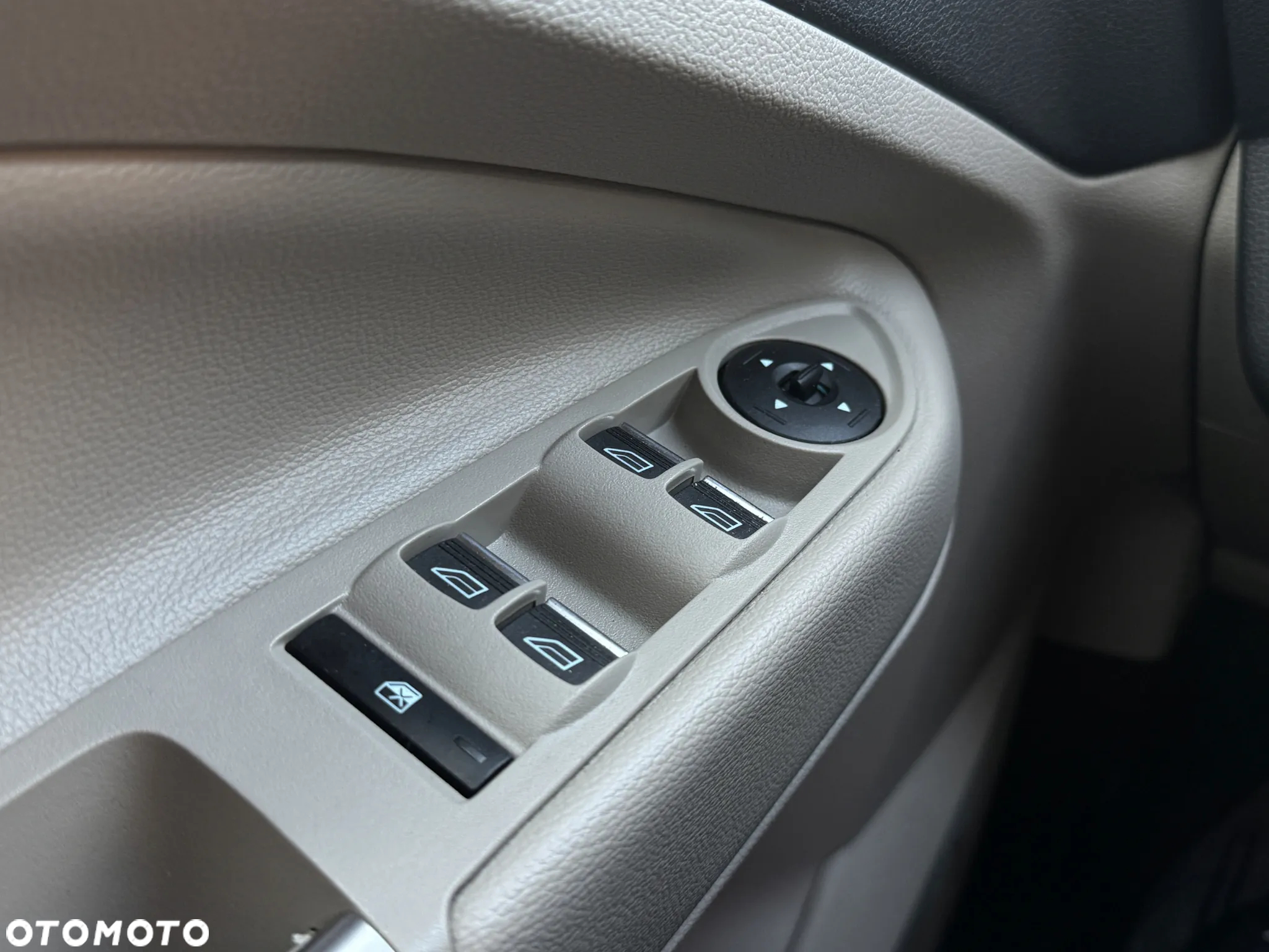 Ford Escape - 29