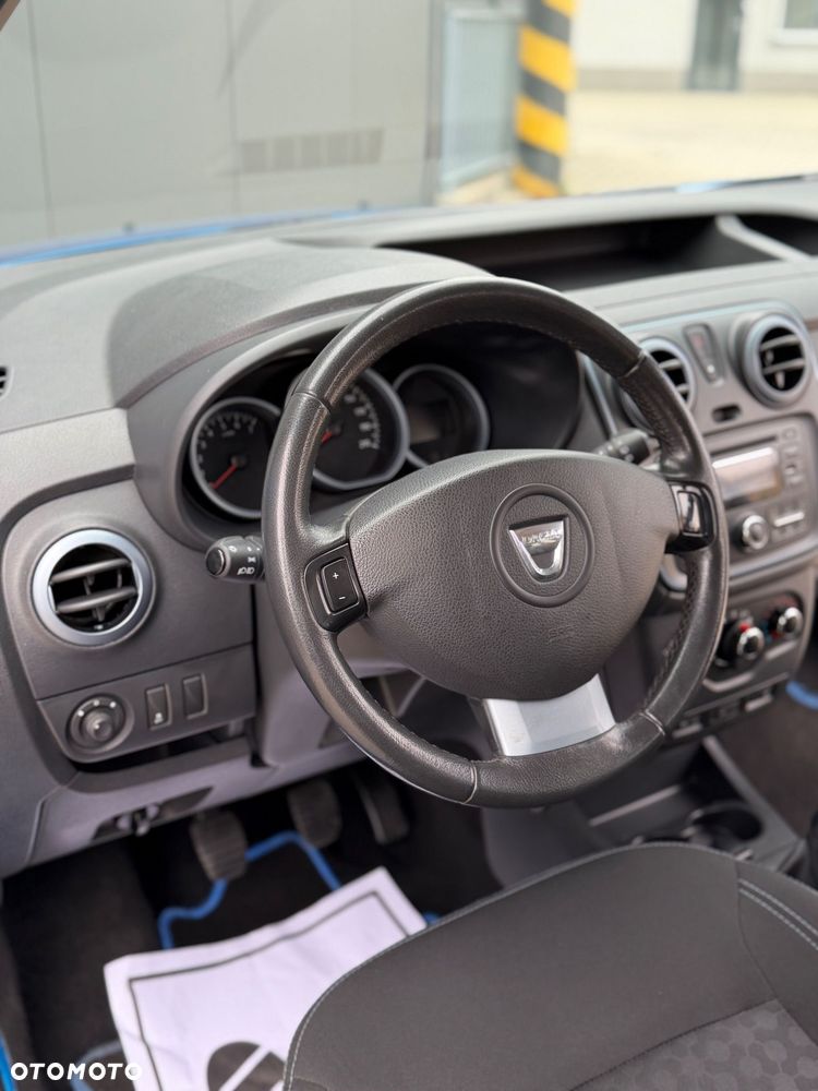 Dacia Dokker TCe 115 Stepway Celebration - 29