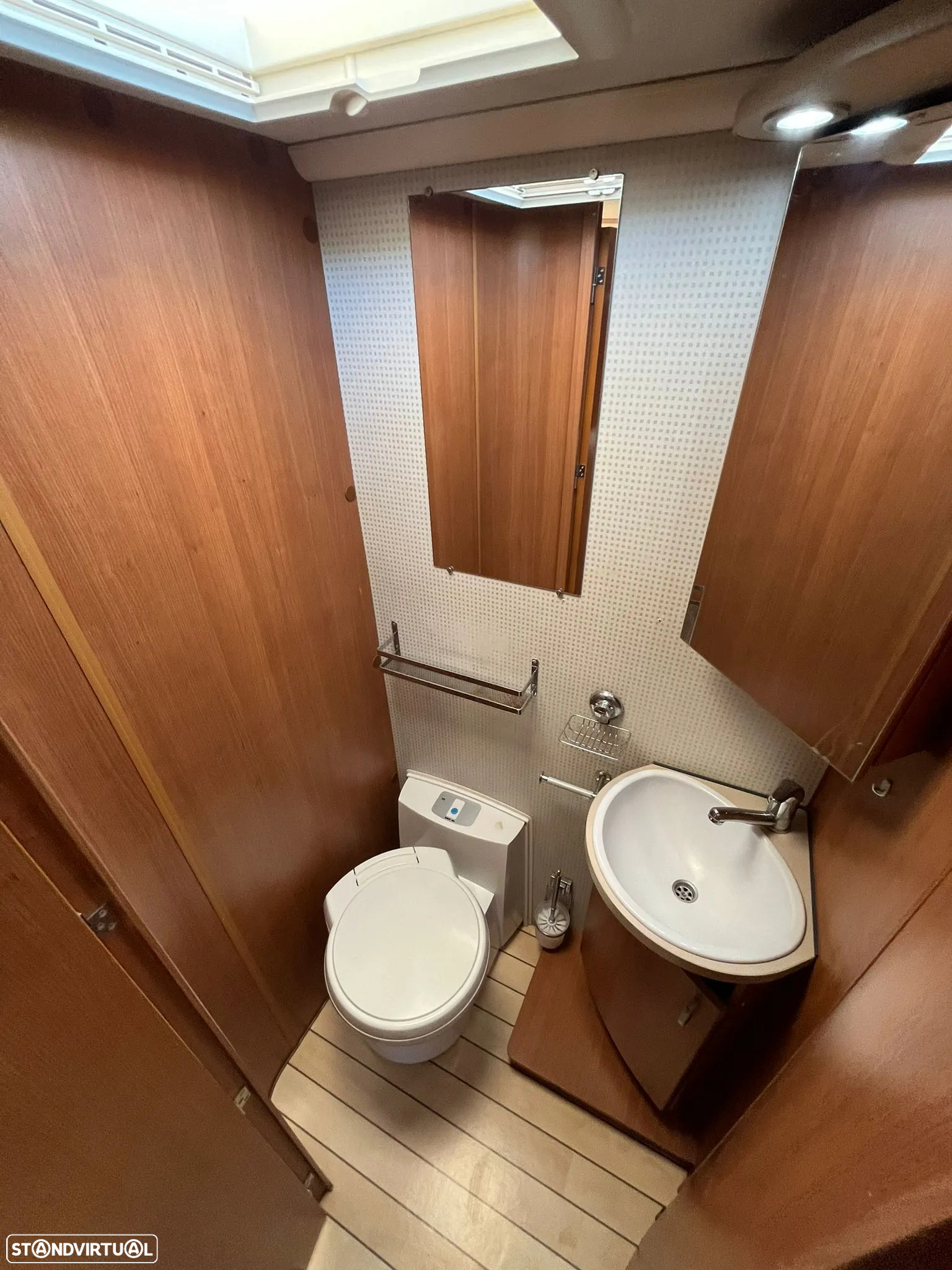 Pilote Aventura 740 - 15