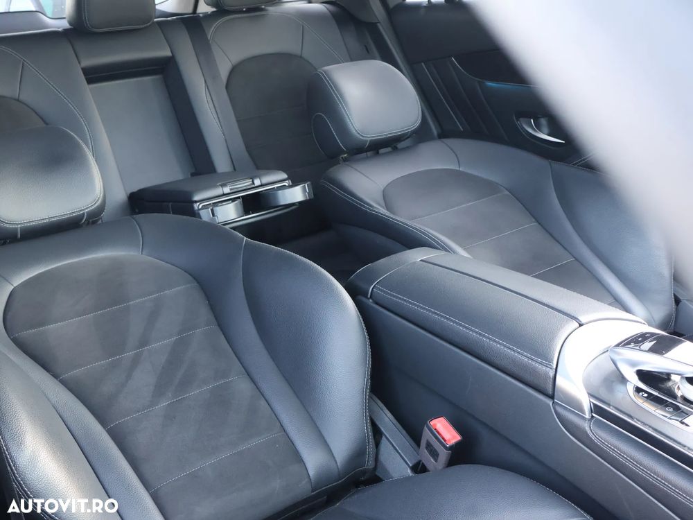 Mercedes-Benz GLC 250 d 4MATIC 9G-TRONIC AMG Line - 18