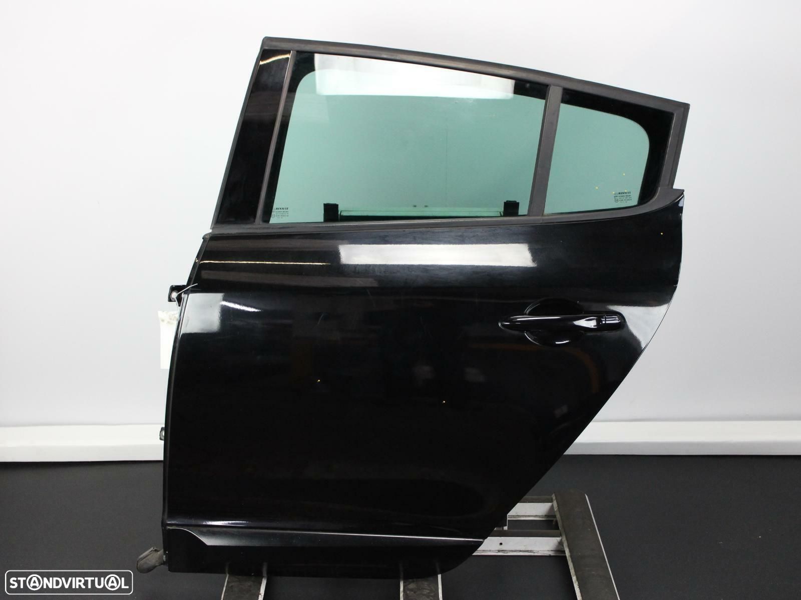 Porta Renault Megane III Hatchback  Traseira Esquerda - 1