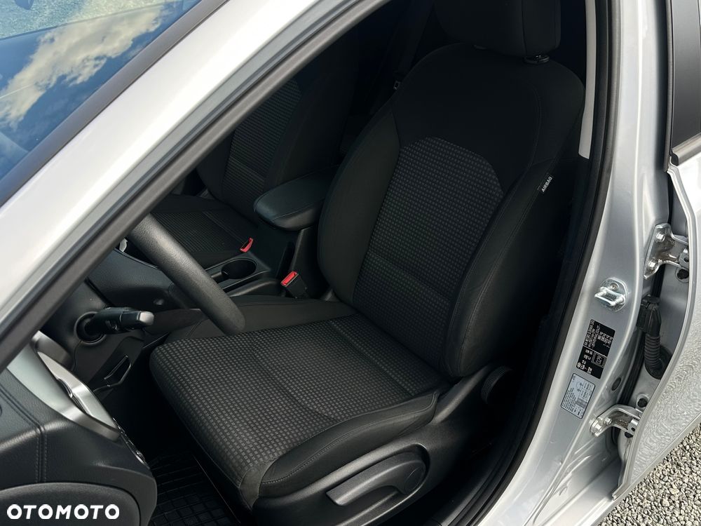 Kia Ceed 1.6 CRDi SCR L - 16