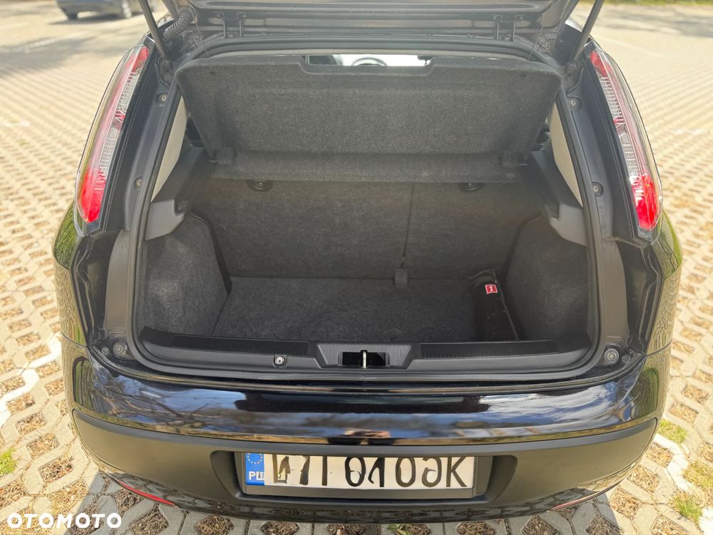 Fiat Punto Evo 1.4 8V Estiva - 25